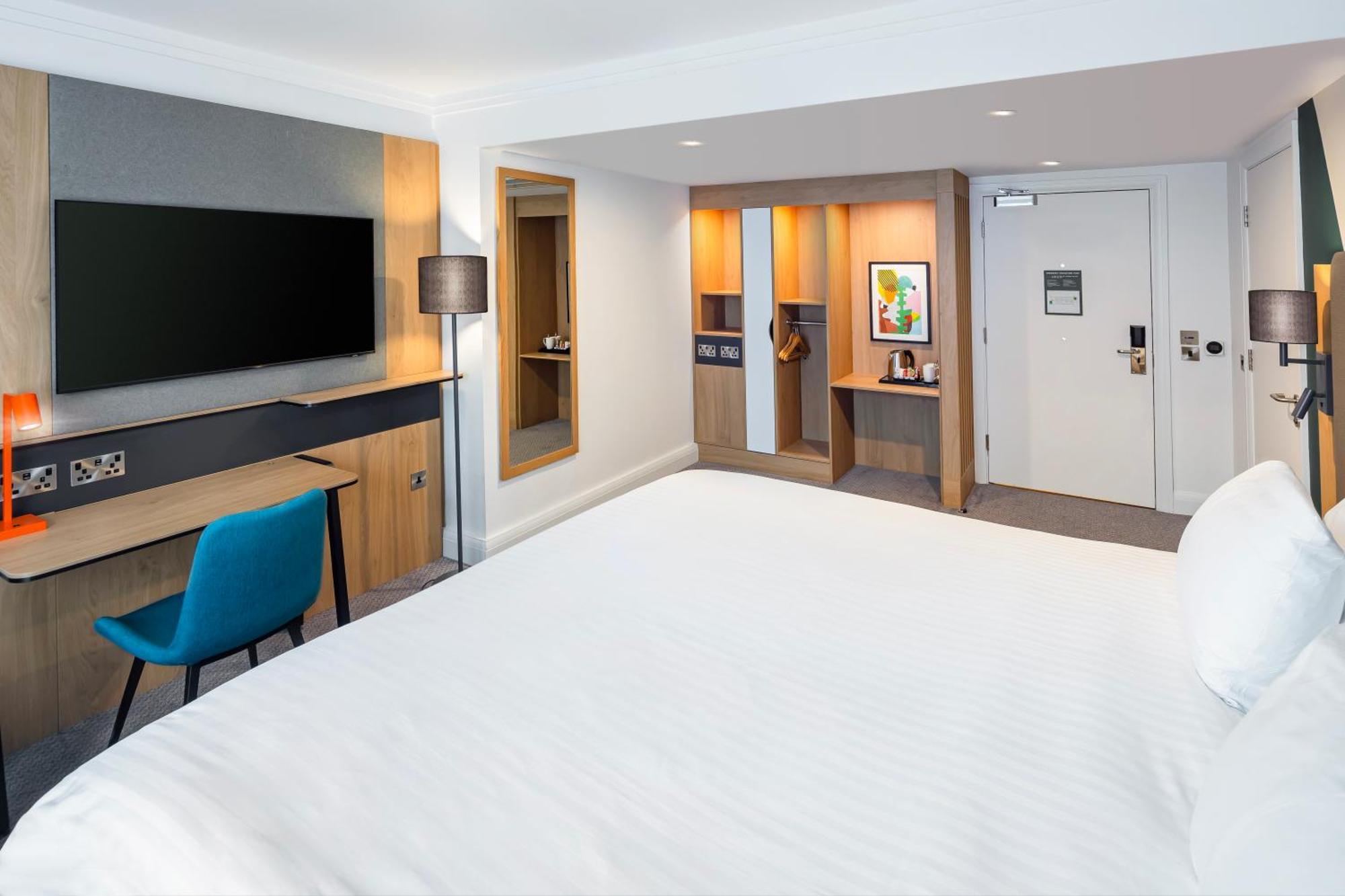Holiday Inn Reading South M4 Jct 11 By Ihg Exterior photo