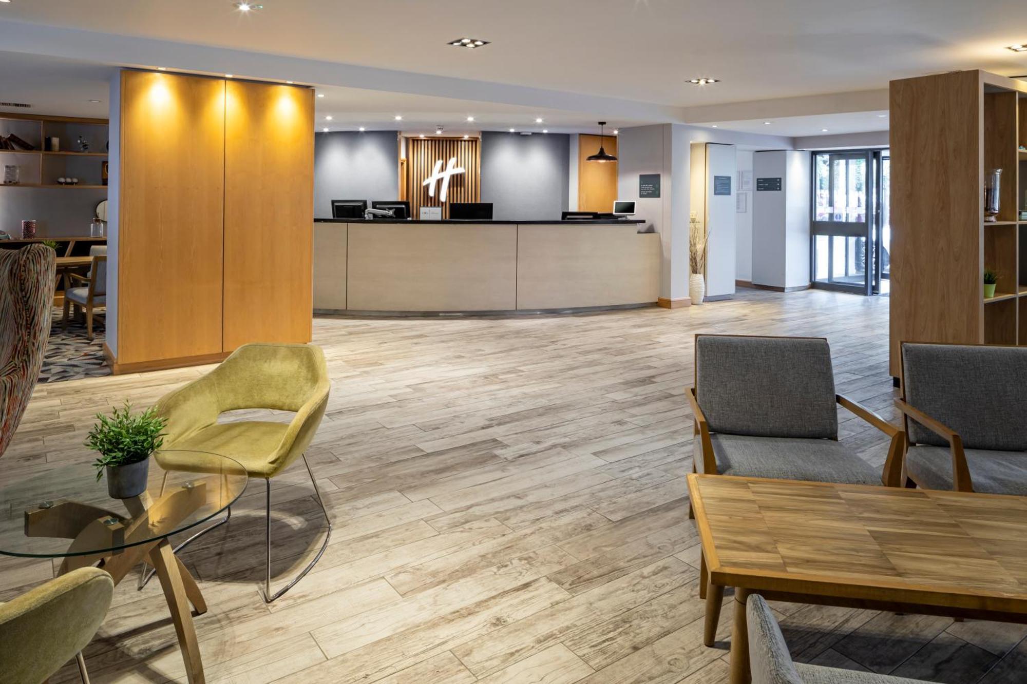Holiday Inn Reading South M4 Jct 11 By Ihg Exterior photo